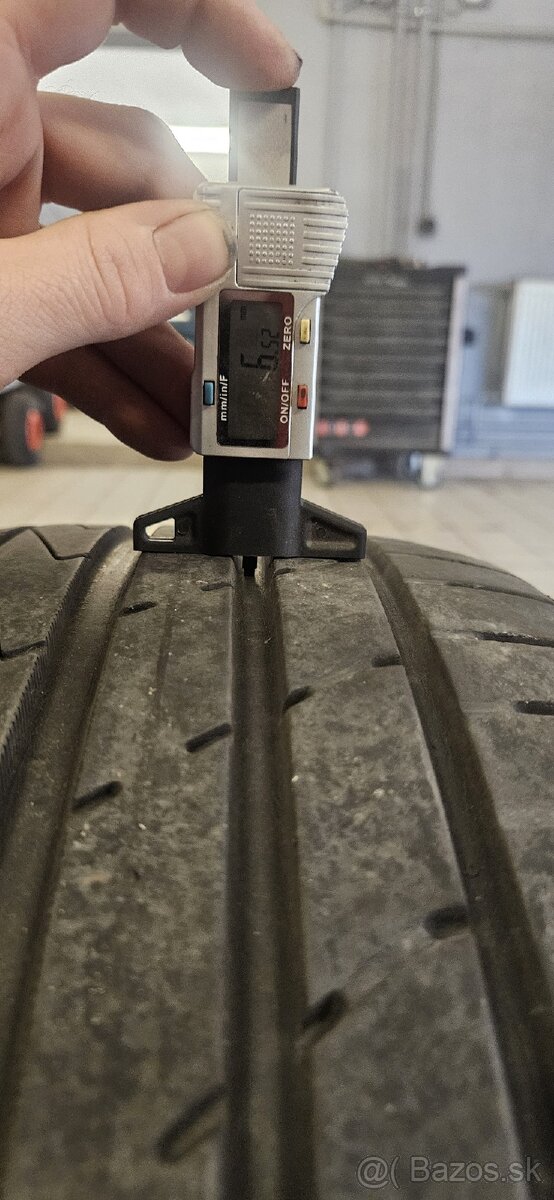 Hankook 225/45 R17 letné - 9