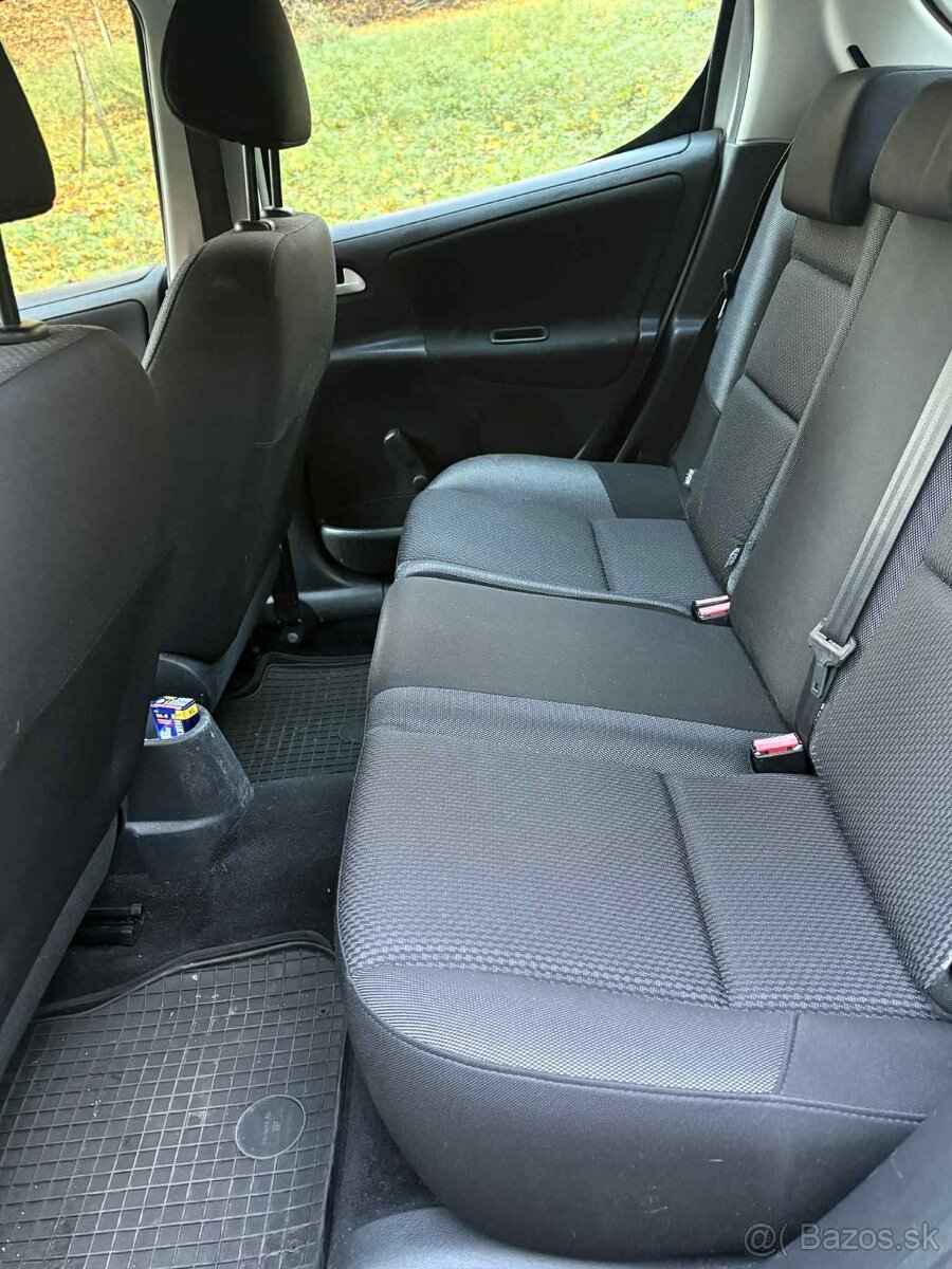 Predám Peugeot 207 - 9