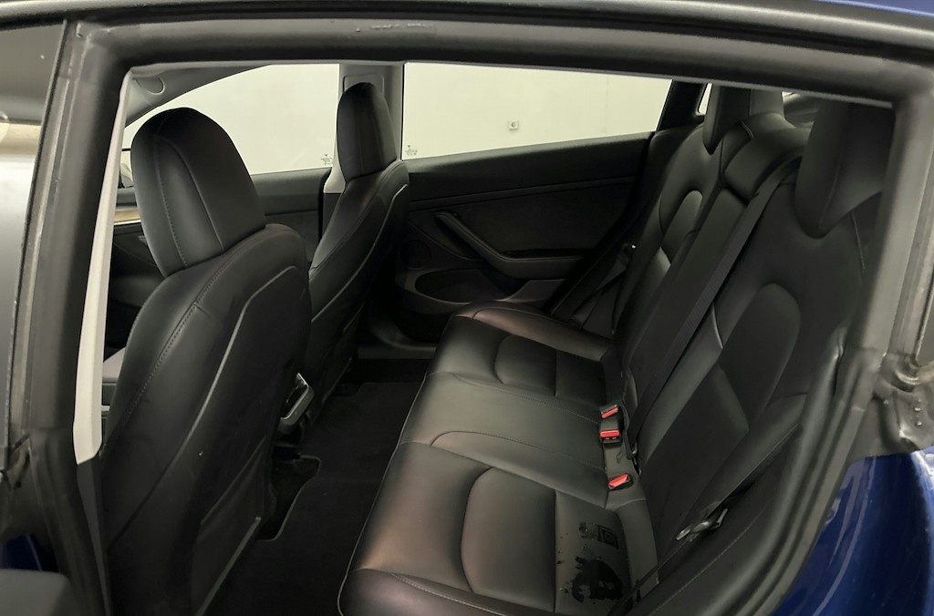 Tesla Model 3 MY22 RYZEN, Long Range AWD,záruka,DPH - 9