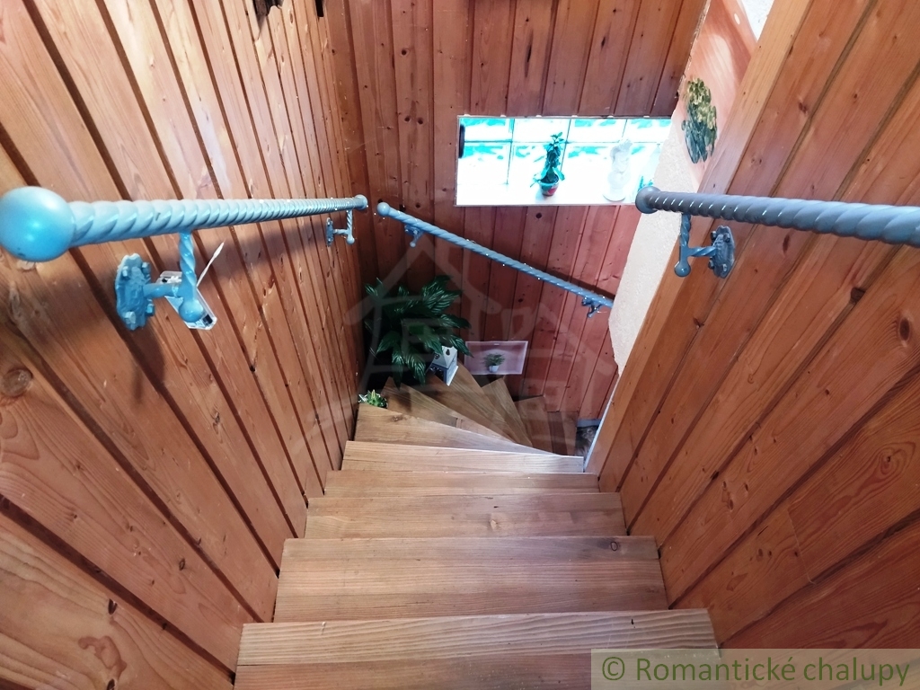 Útulný domček na okraji obce, Renčišov - 9