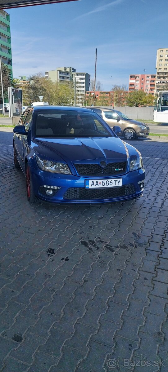 Predám škoda octavia vrs 2.0tdi CR facelift - 9