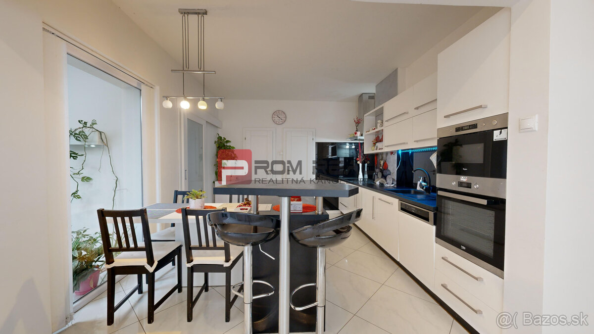 4-izbový rodinný dom s veľkým pozemkom v obci Igram - 9