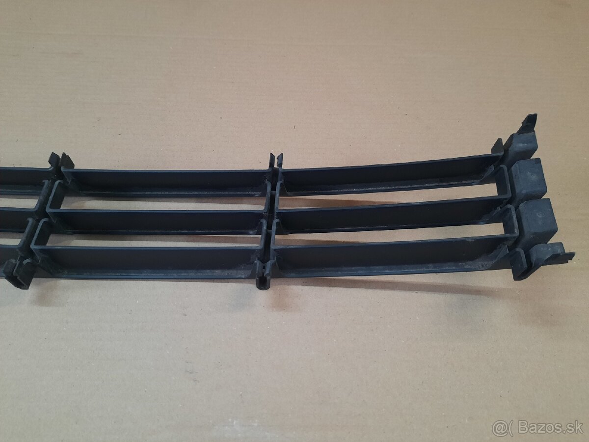 mriežka pred nárazníka Octavia 2 - 9