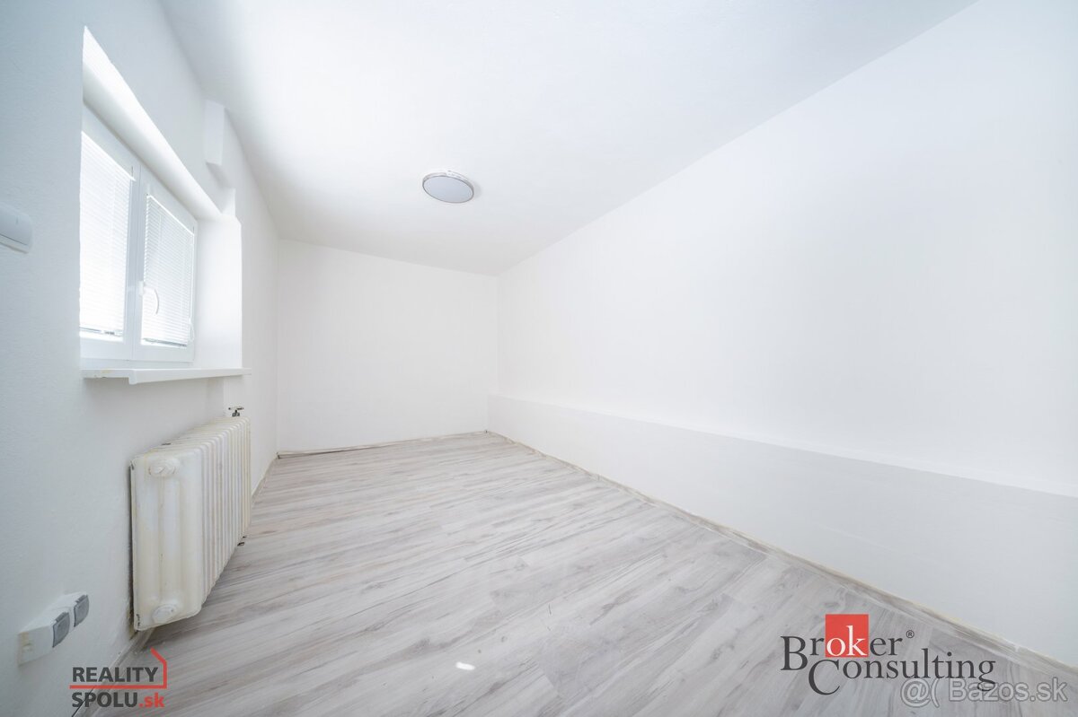 Na predaj rodinný dom - 9