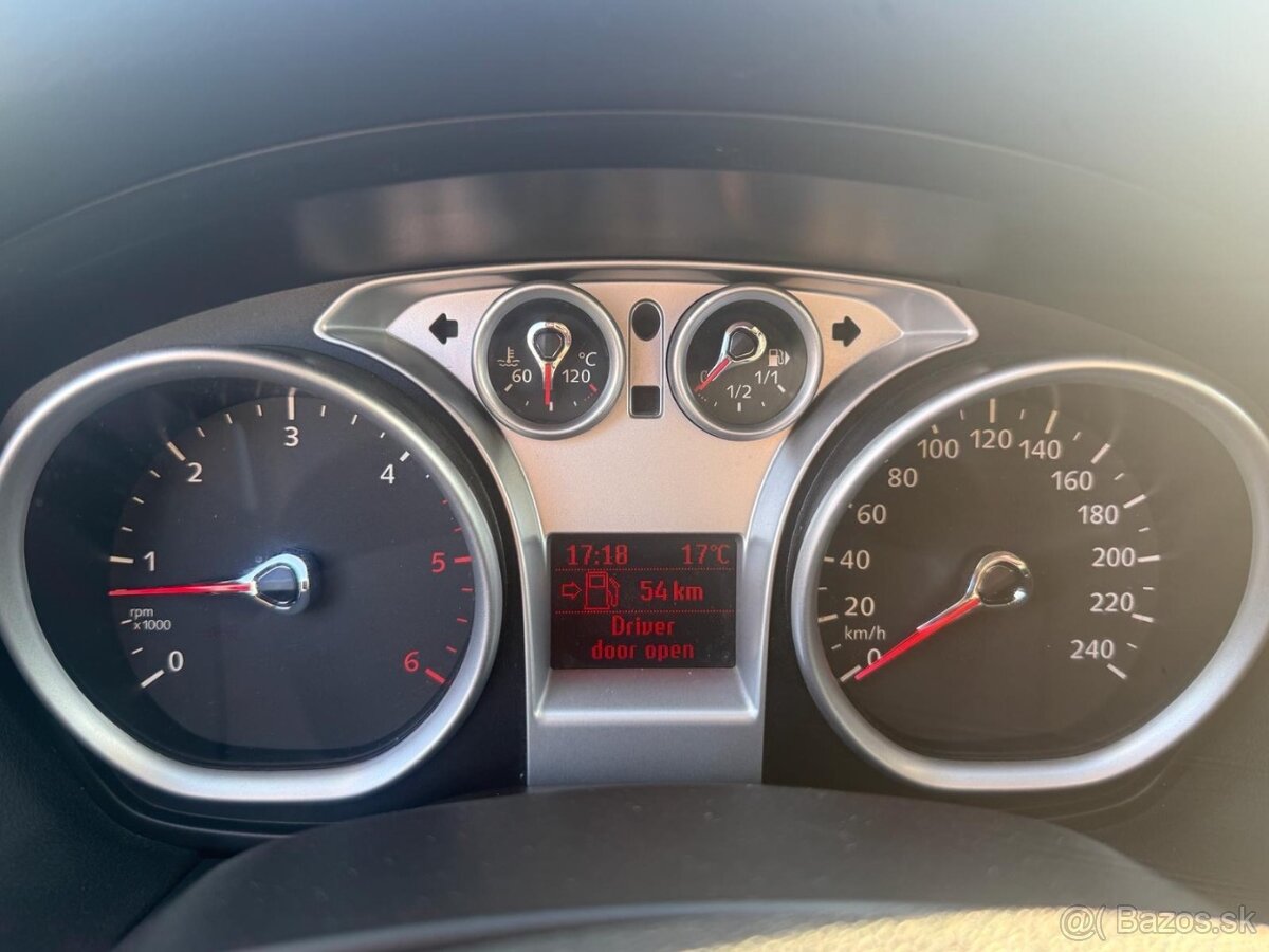 Ford Focus 1.6 TDCi Duratorq DPF Trend - 9