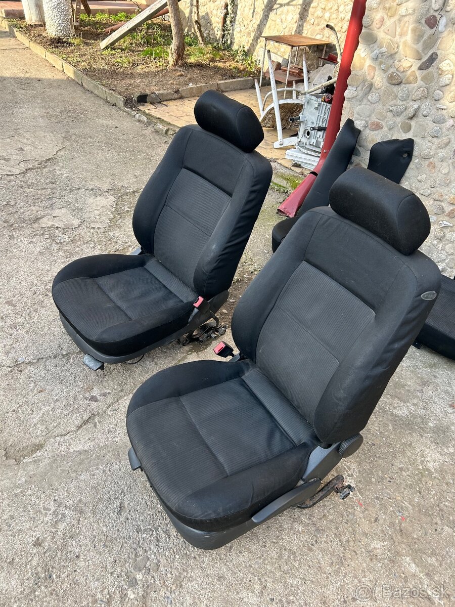 Sedačky passat b5.5 - 9