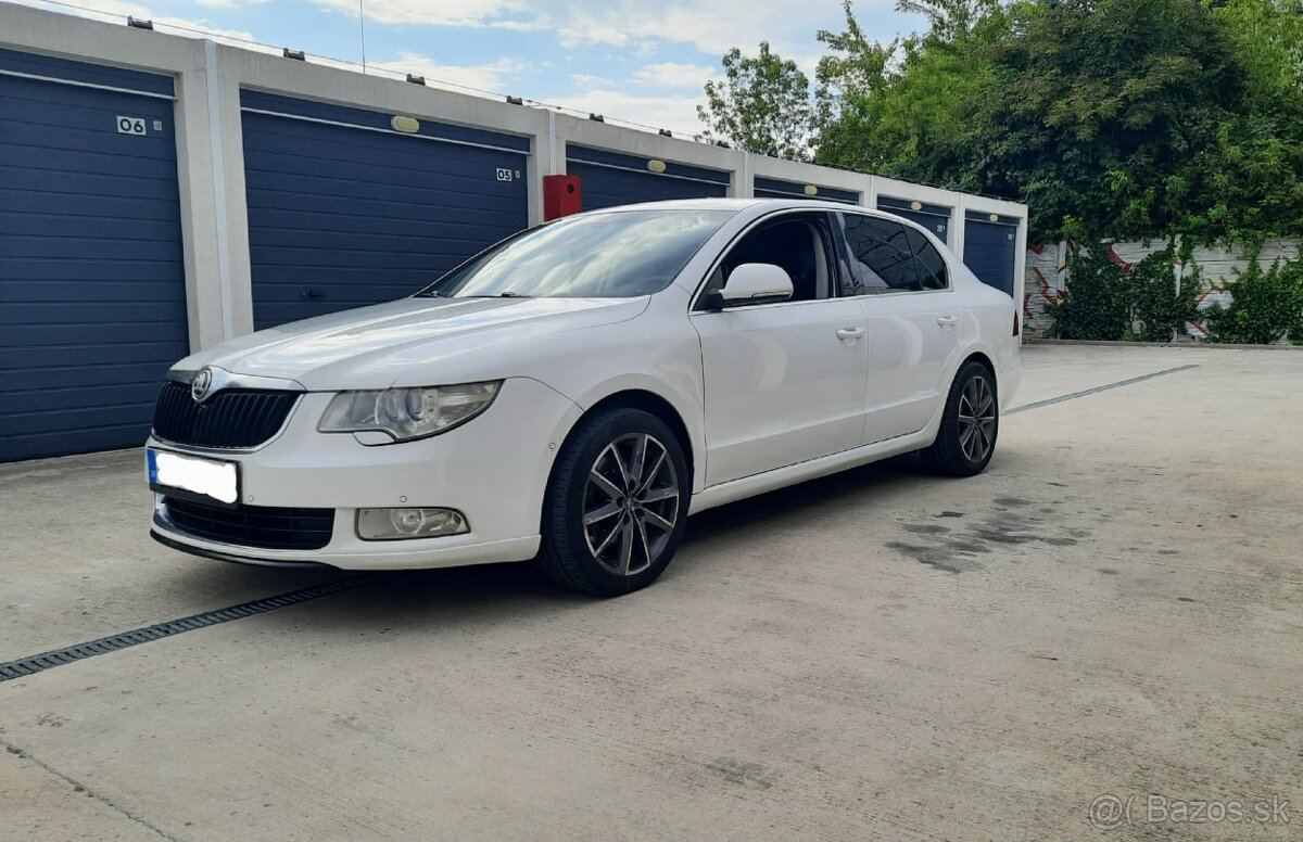 Škoda Superb 2.0 TDI r.v 2009 - 9