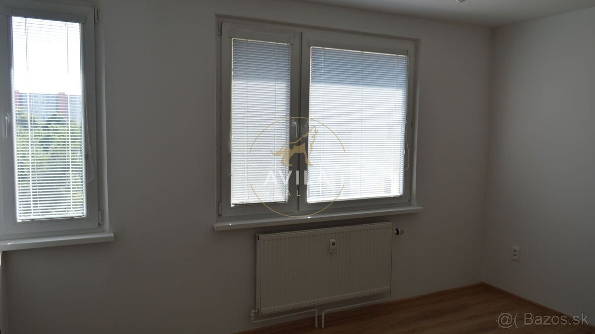 REZERVOVANÝ: 1izbový byt 30m2, kompletná rekonštrukcia - Trn - 9