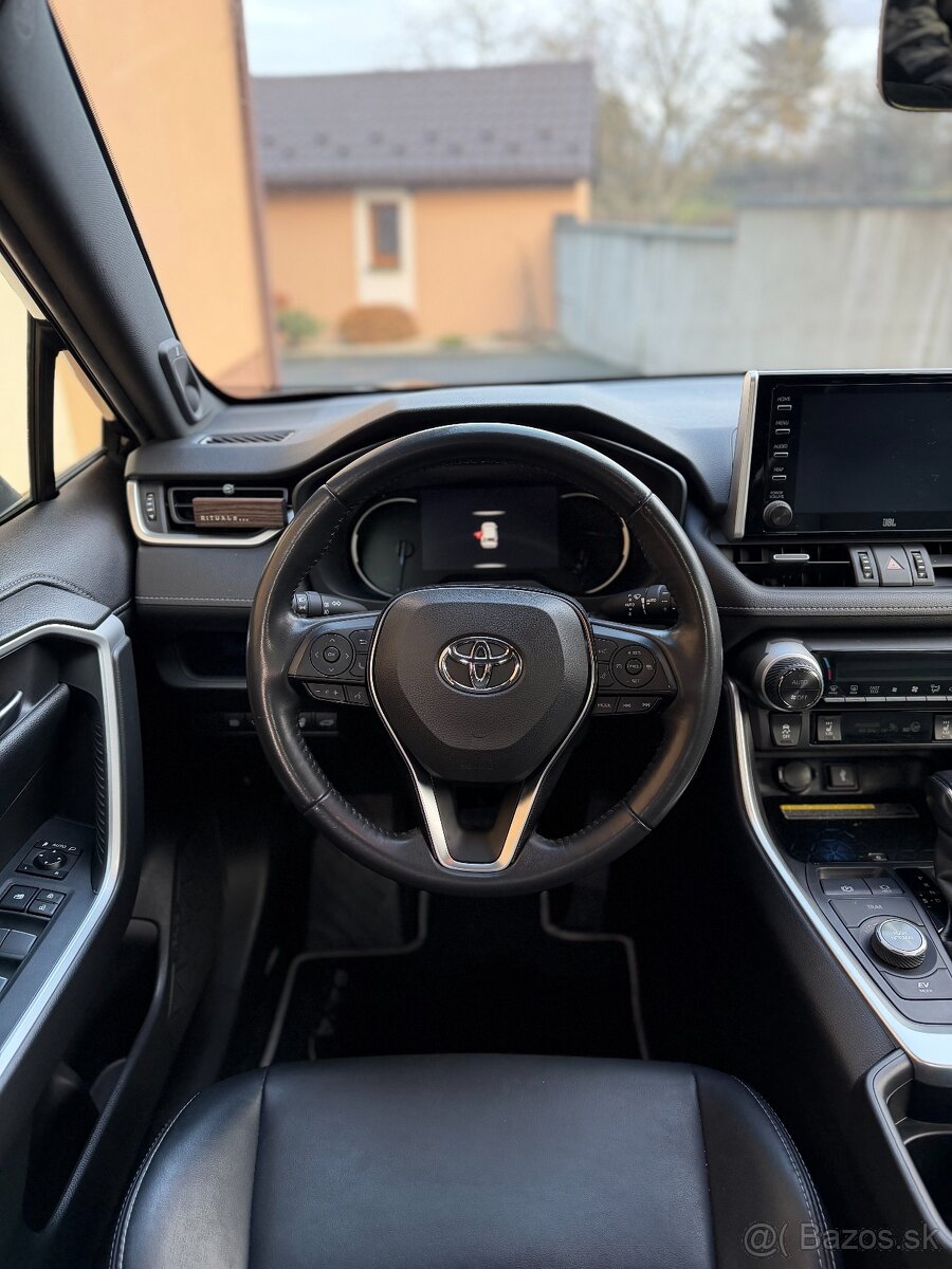 Toyota RAV4 Black Edition 2021 – hybrid 4×4 - 9