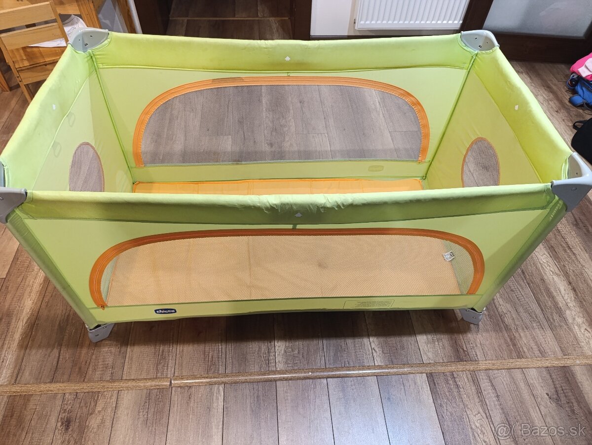 Cestovná postieľka - 9