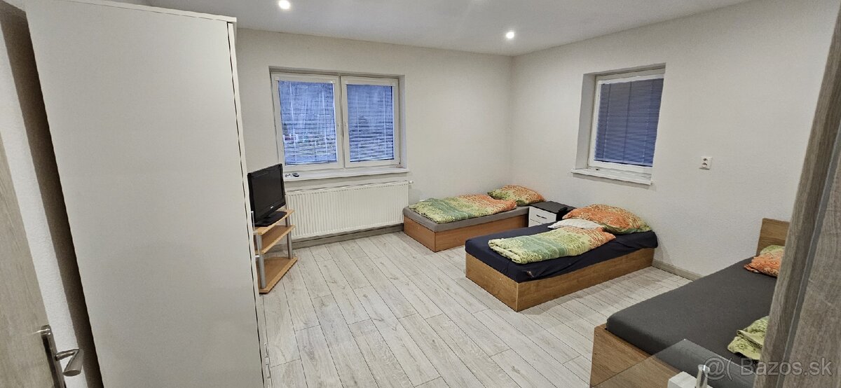 Dom s veľkým pozemkom Podkriváň - 9