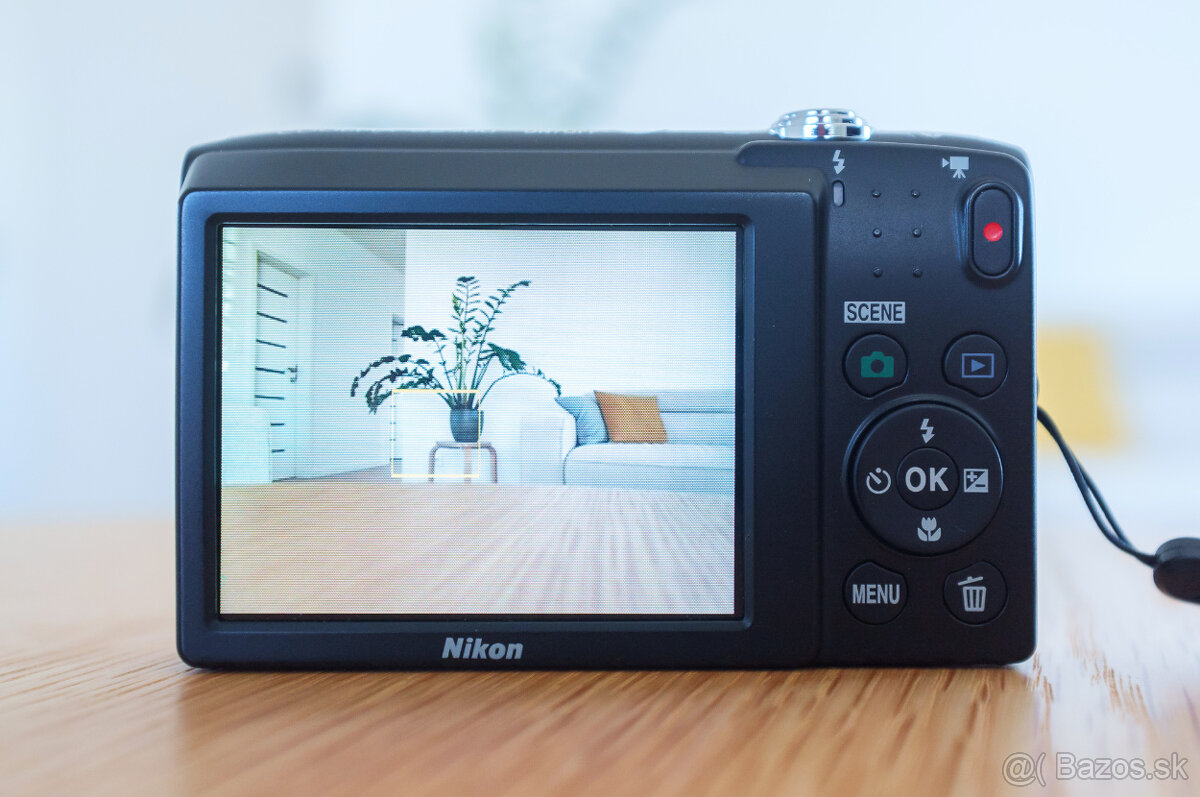 Nikon Coolpix S2900 červený - 9