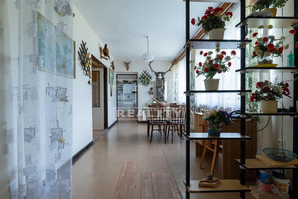 SUPER CENA TUreality ponúka na predaj dom s pozemkom... - 9