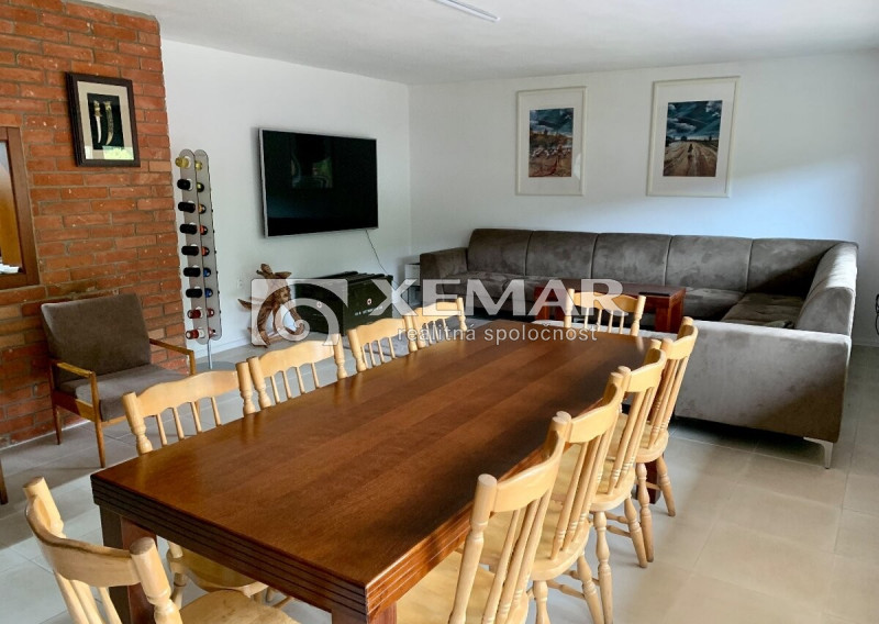 PREDAJ Veľký rodinný dom, obec Bystrá - 9