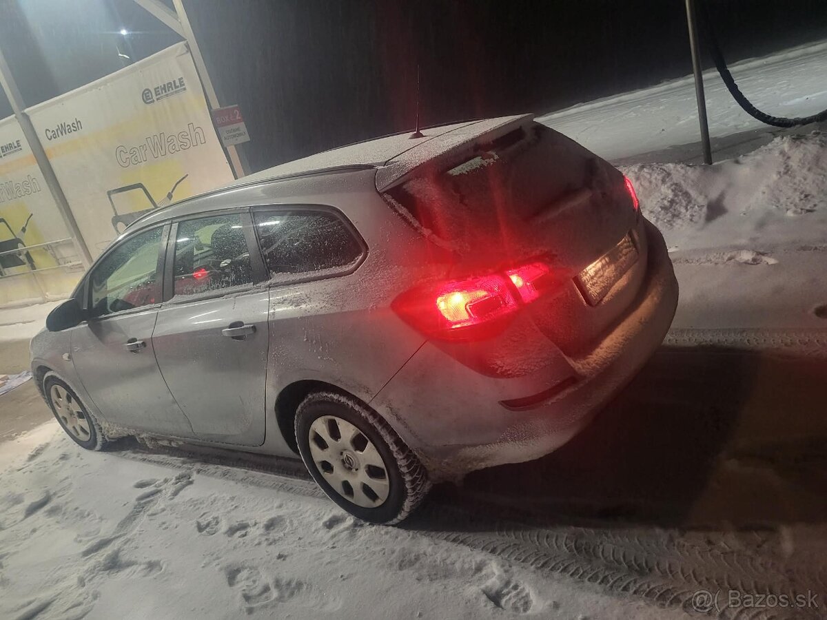 Predam opel astra j - 9