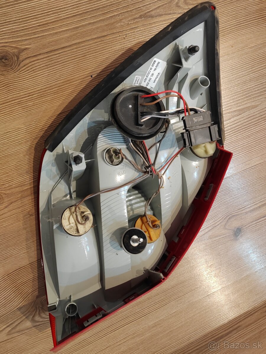 Škoda fabia 2 combi zadné svetlá - 9