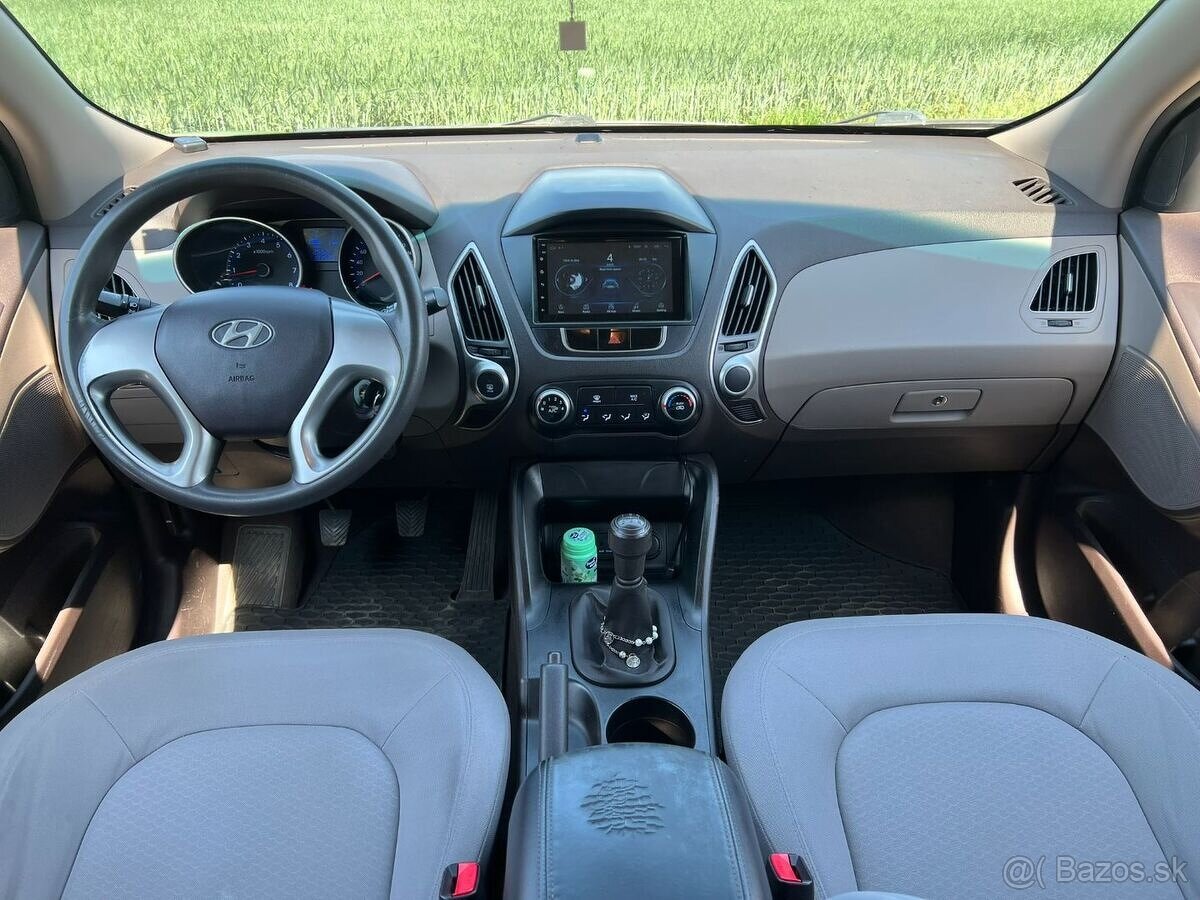 Hyundai ix35 - 9