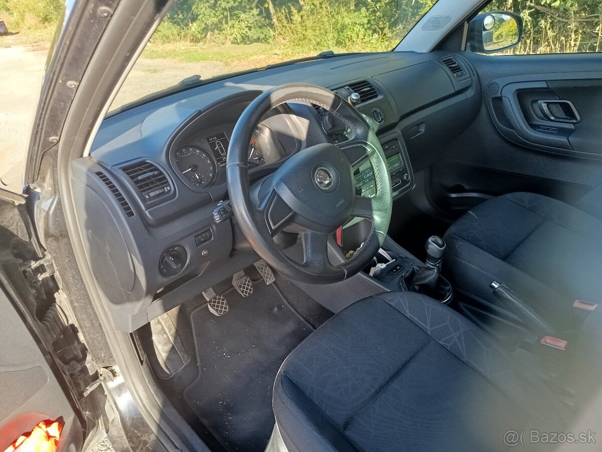 Škoda Fabia 2013 - 9