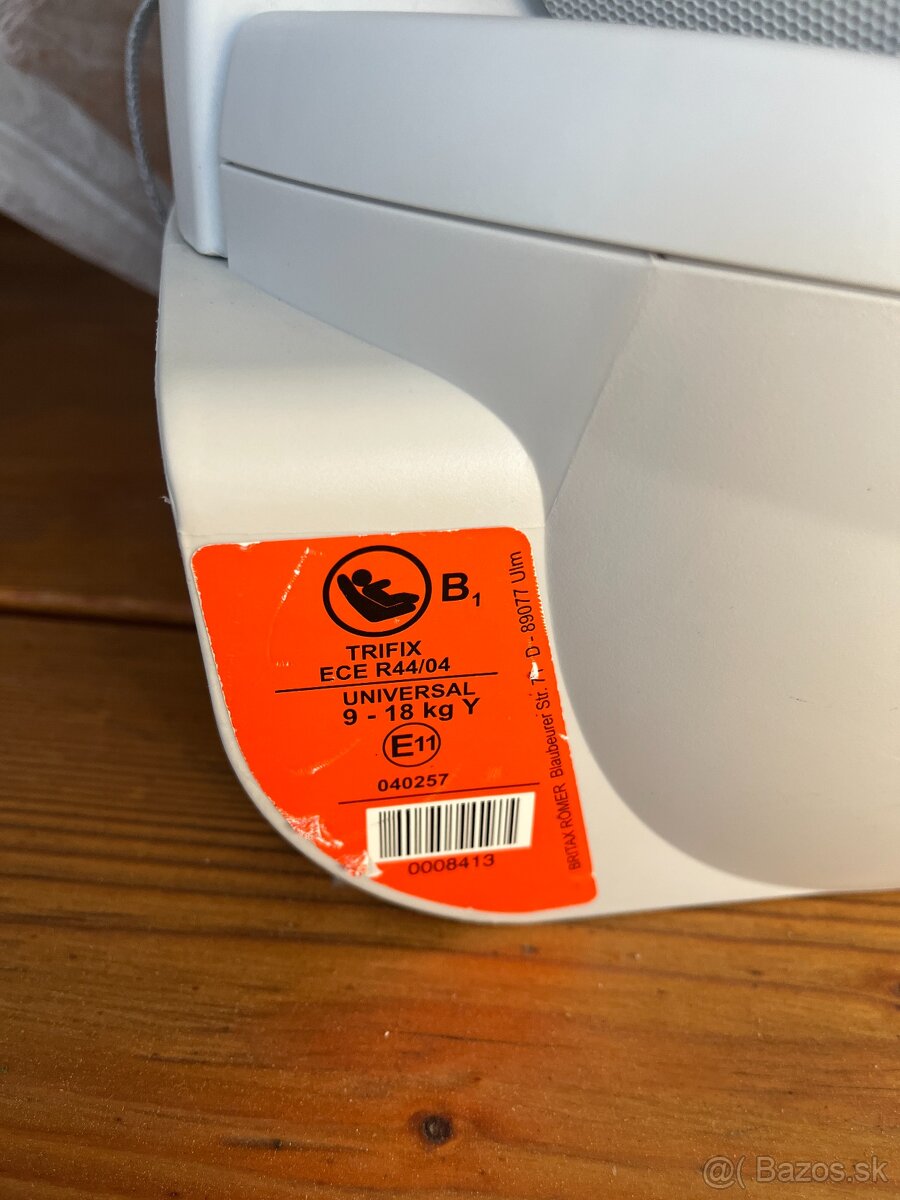Predám autosedačku Römer Britax Trifix - 9