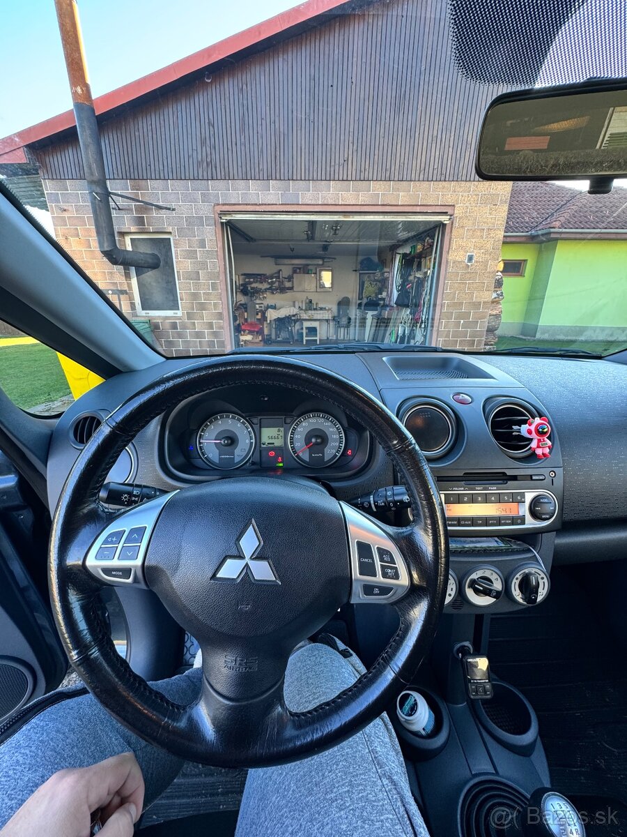 Mitsubishi Colt 1,3 - 9