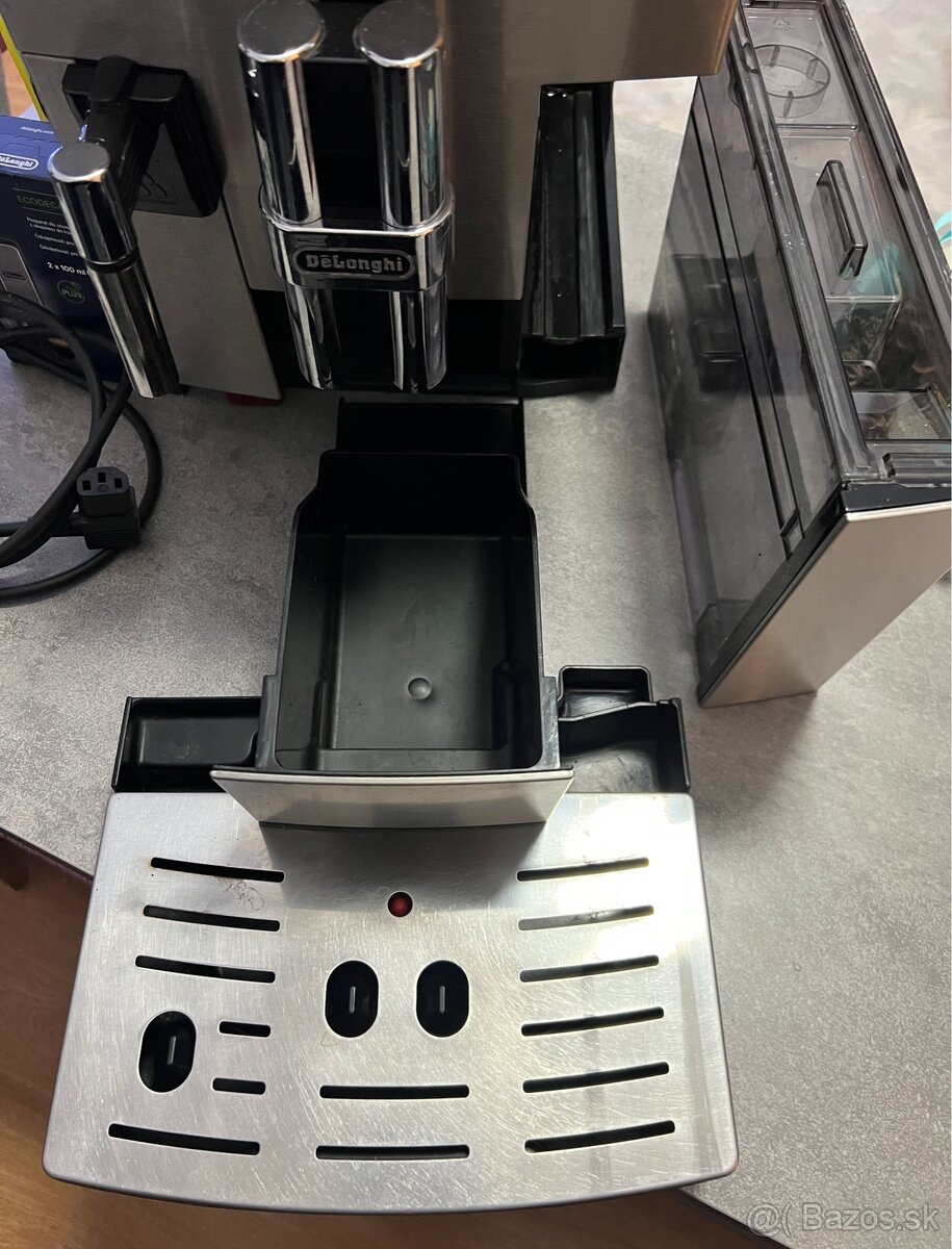 Kávovar Delonghi Primadonna - 9