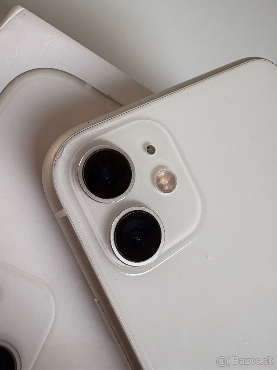 iPhone 11 128GB biely - 9