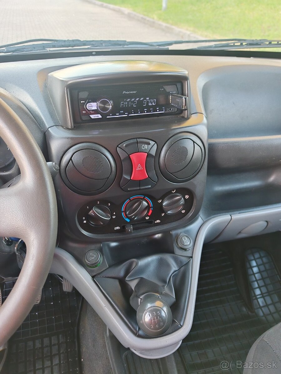 Fiat Doblo Cargo 1.3 JTD Multijet - 9