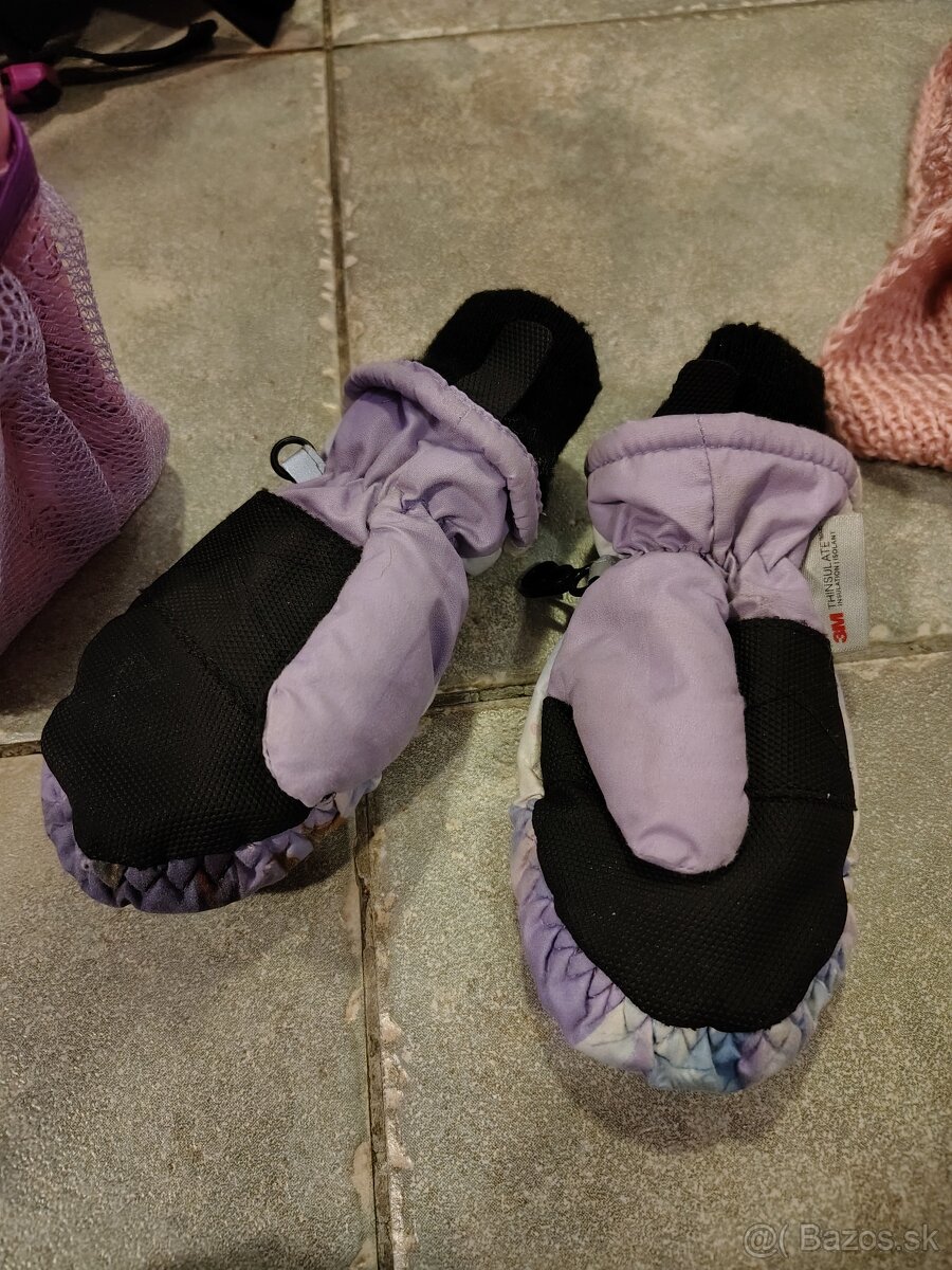 Ruksaky, peracniky, hojdačka - 9