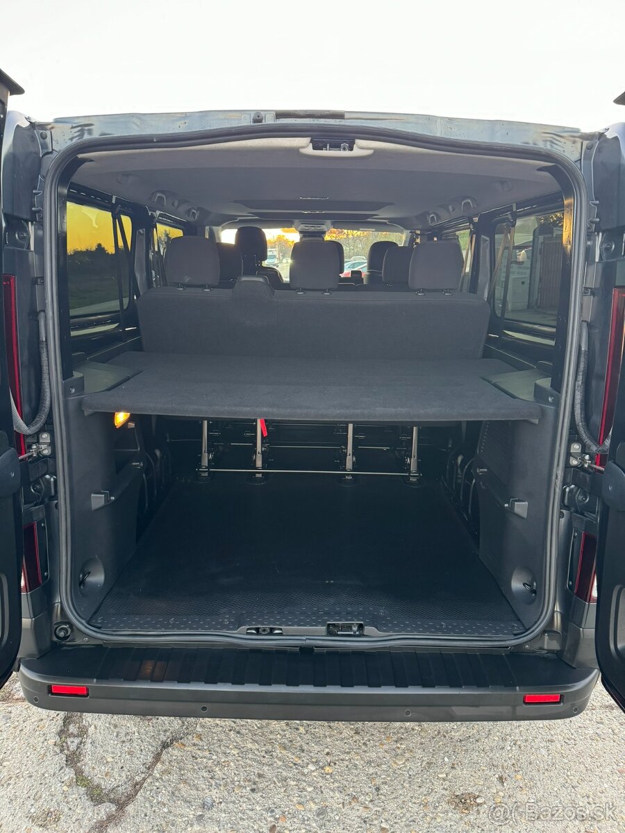 Renault Trafic 2,0 DCI 150ps Minibus L2 Long, 9 miestne - 9