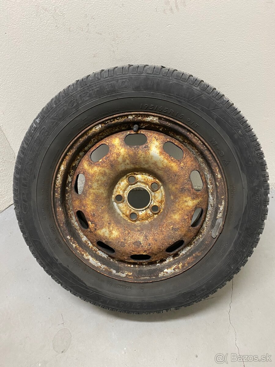 Sada 4 plechových diskov so zimnými pneu Dunlop - 9