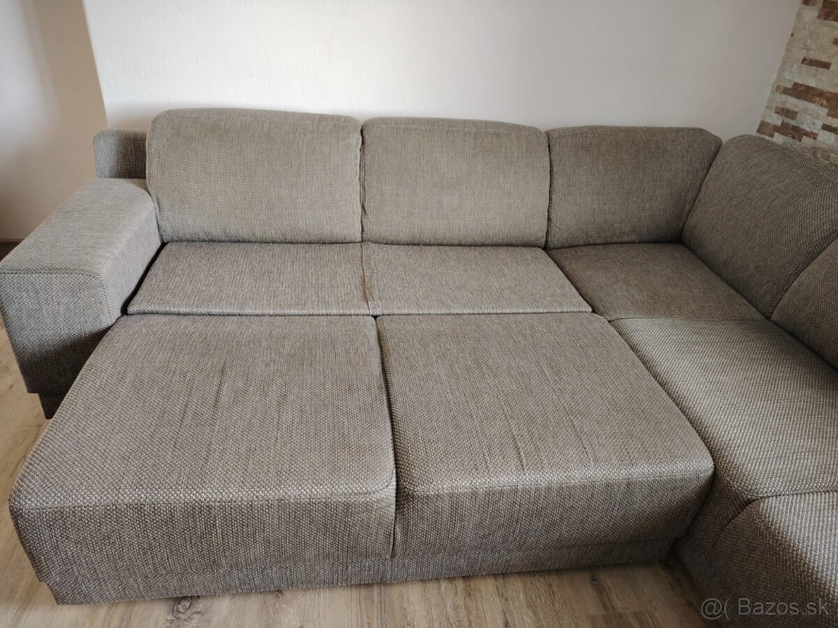 Sedačka + taburetka - 9
