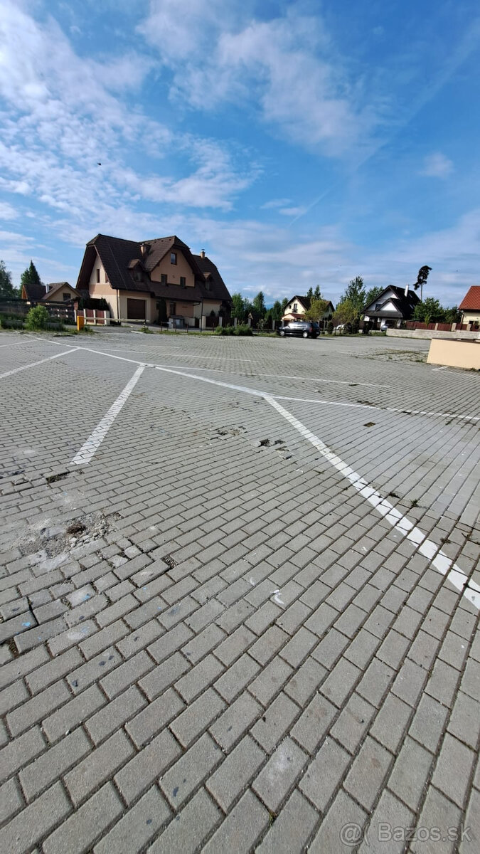 Priestranný 2-izbový byt v Hornom Slavkove na prenájom - 9