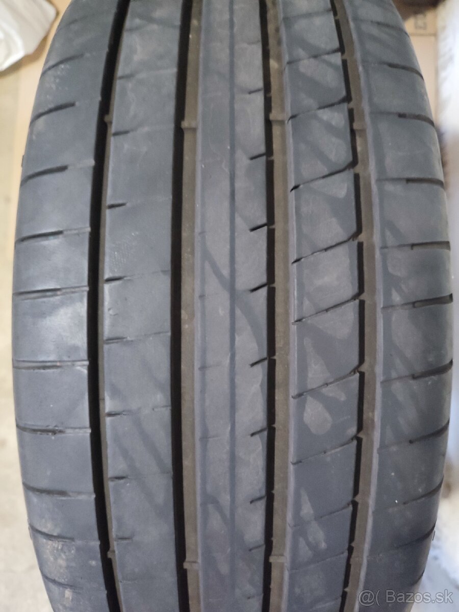 Letne pneumatiky 225/40 R17 na Original SEAT diskoch - 9