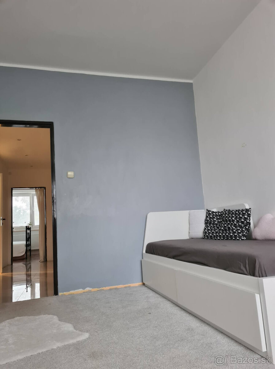 Prenájom exkluzívny 3.i.byt Nitra-Chrenová s garážou - 9