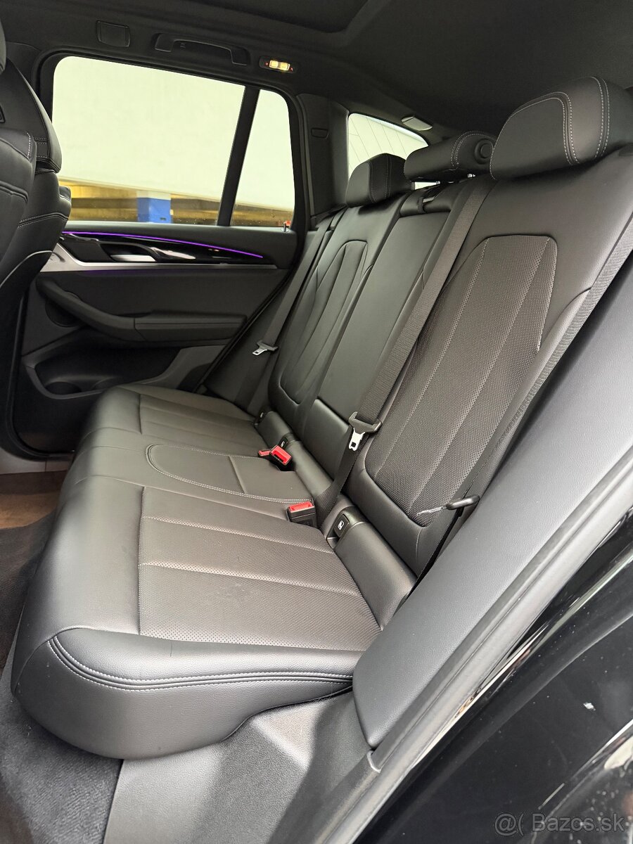 BMW X3 xDrive 30d Twin-turbo 210kw 2022 - 9