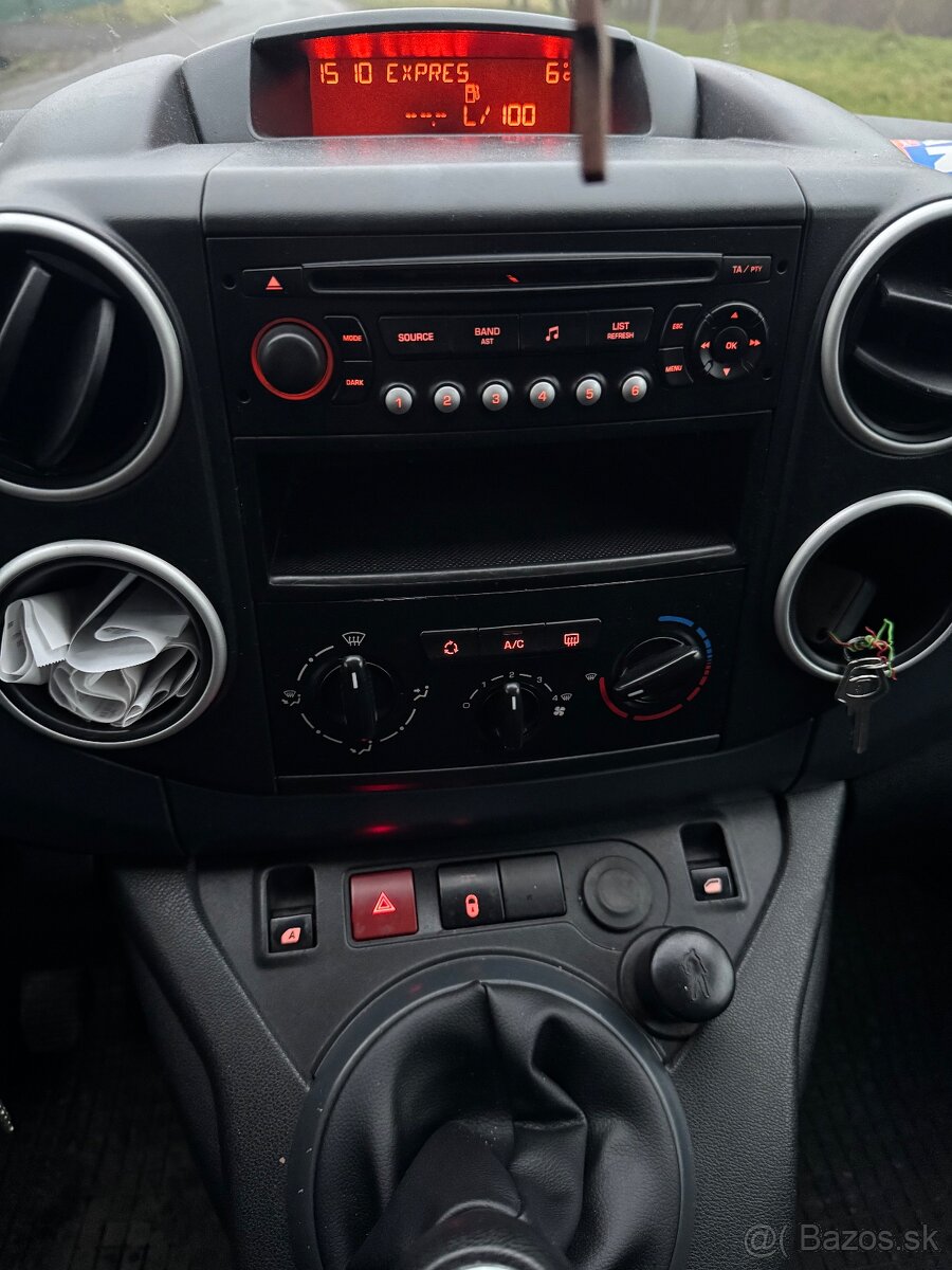 Peugoet Partner 1.6 Hdi - 9