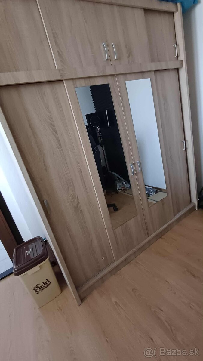 Predaj 3 - izbového bytu - 9