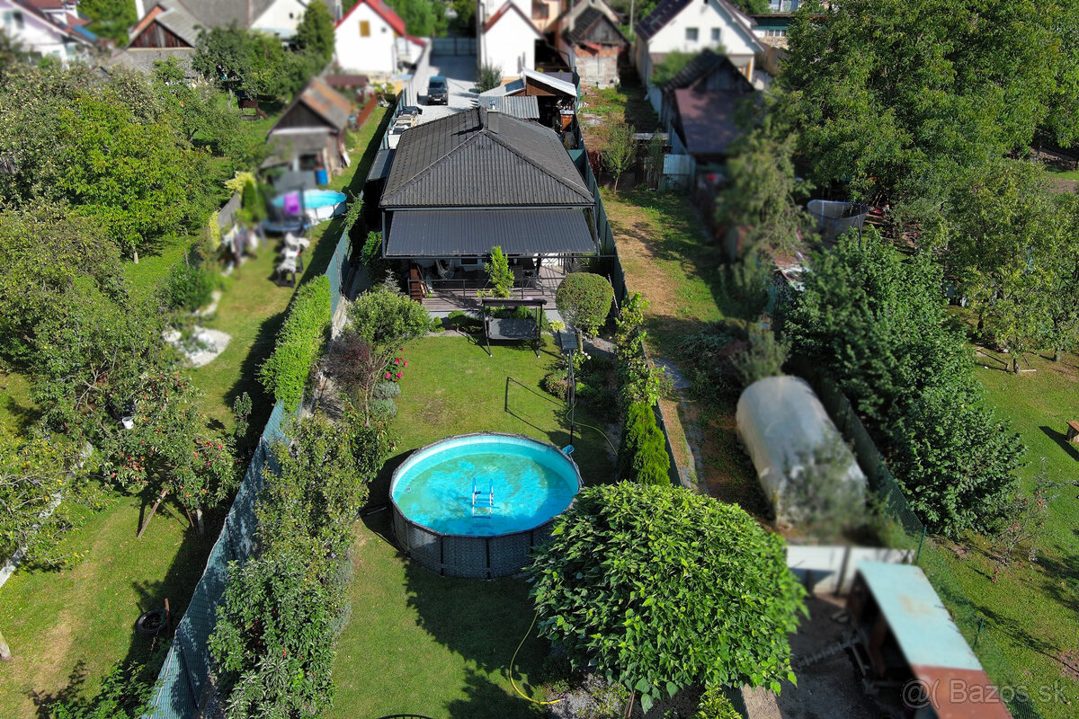 Útulný rodinný dom s upravenou záhradou: 4-izbový bunga - 9