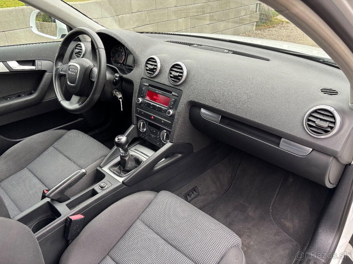 Audi A3 Sportback - 9