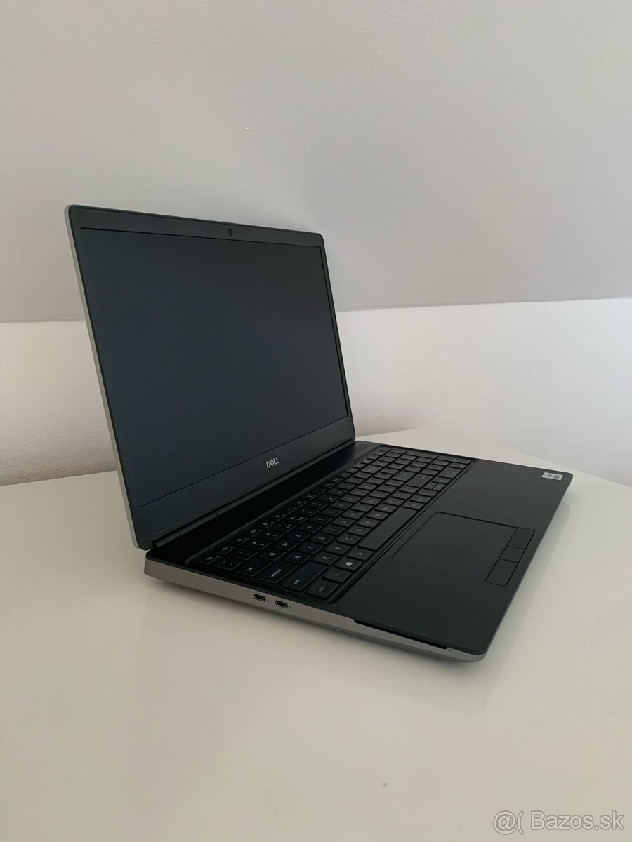 Dell Precision 7550 notebook – i7 / 32 GB RAM / 512 GB SSD - 9