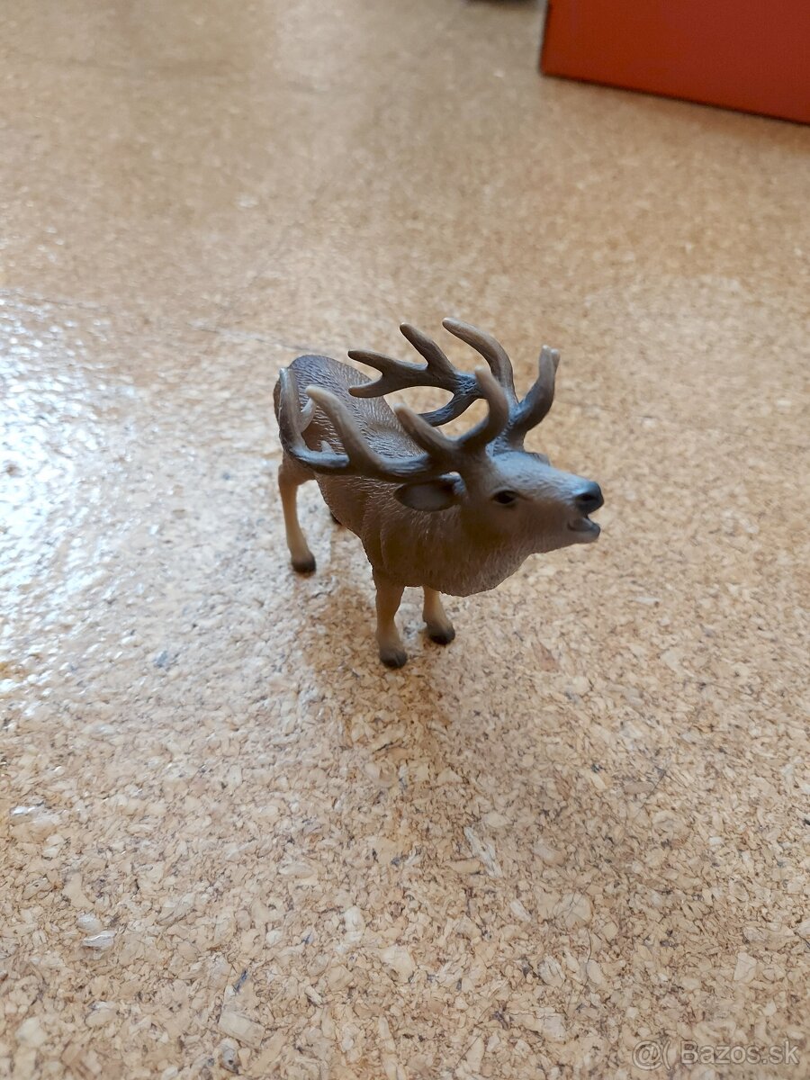 Plastove zvierata a dinosaury - 9