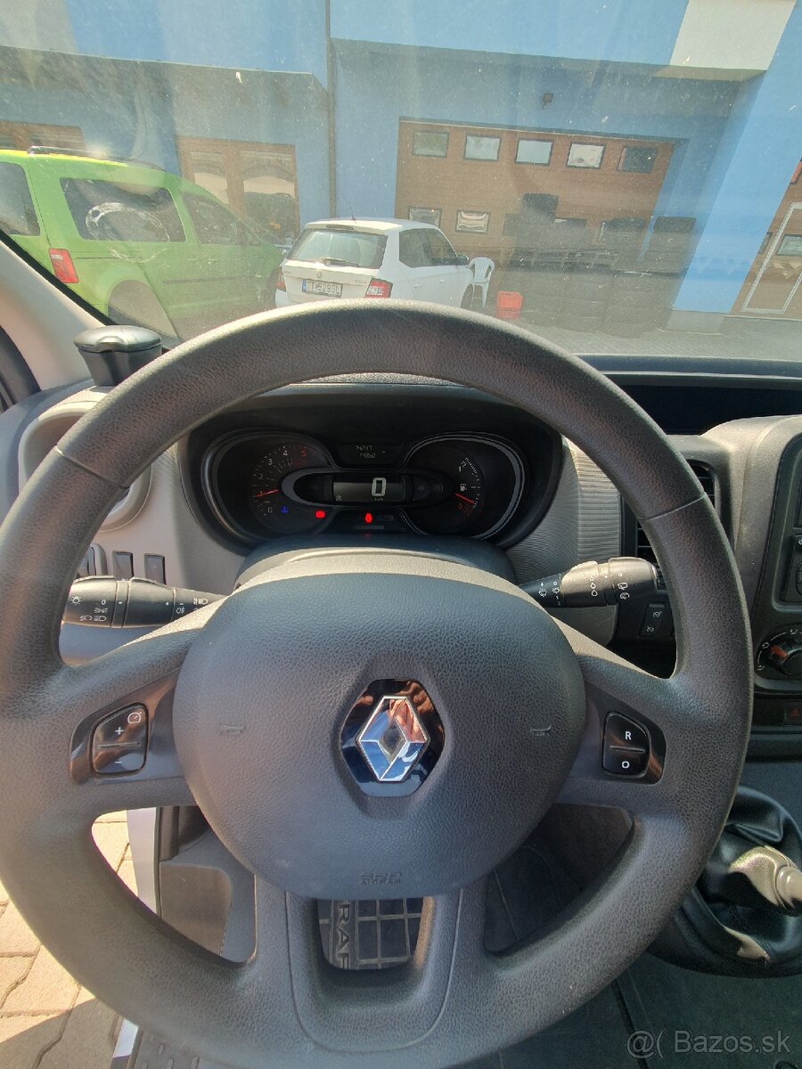 Renault Trafic 1,6dci - 8 miestny - 9