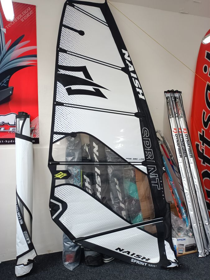 windsurfing plachty a prkno Naish 2026 - 9