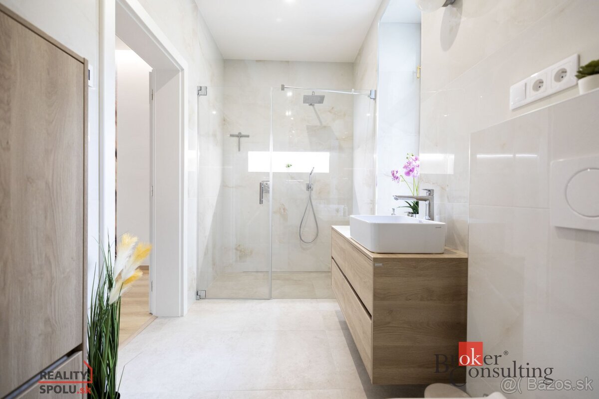 Nádherný 3 izbový byt na prenájom, Kompletná rekonštrukcia, - 9