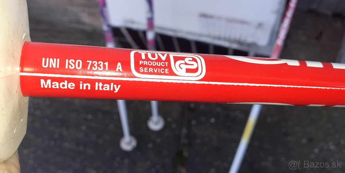 Predám lacno lyže zn. Atomic - 9