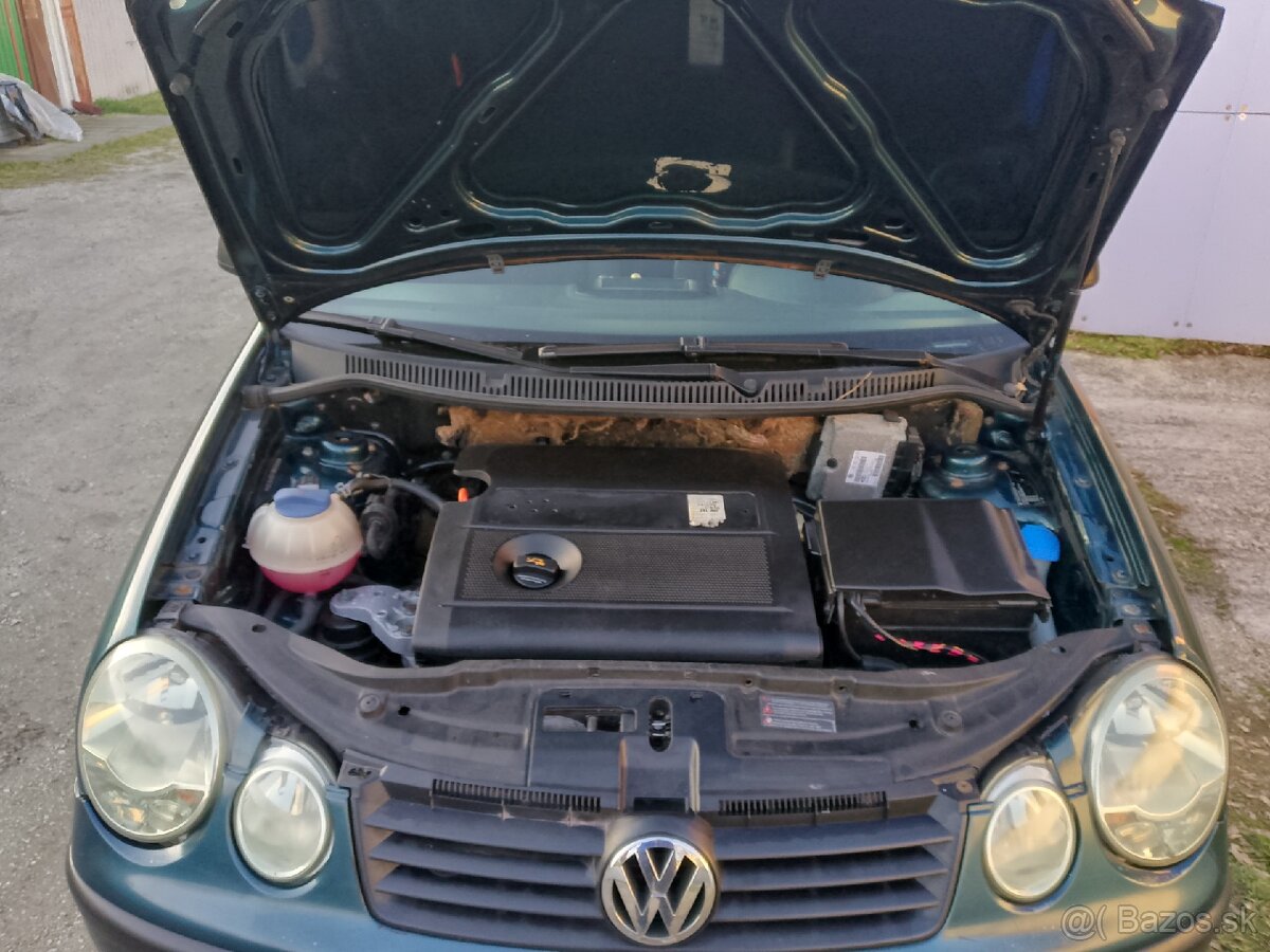 Volkswagen Polo 1, 4 benzín - 9