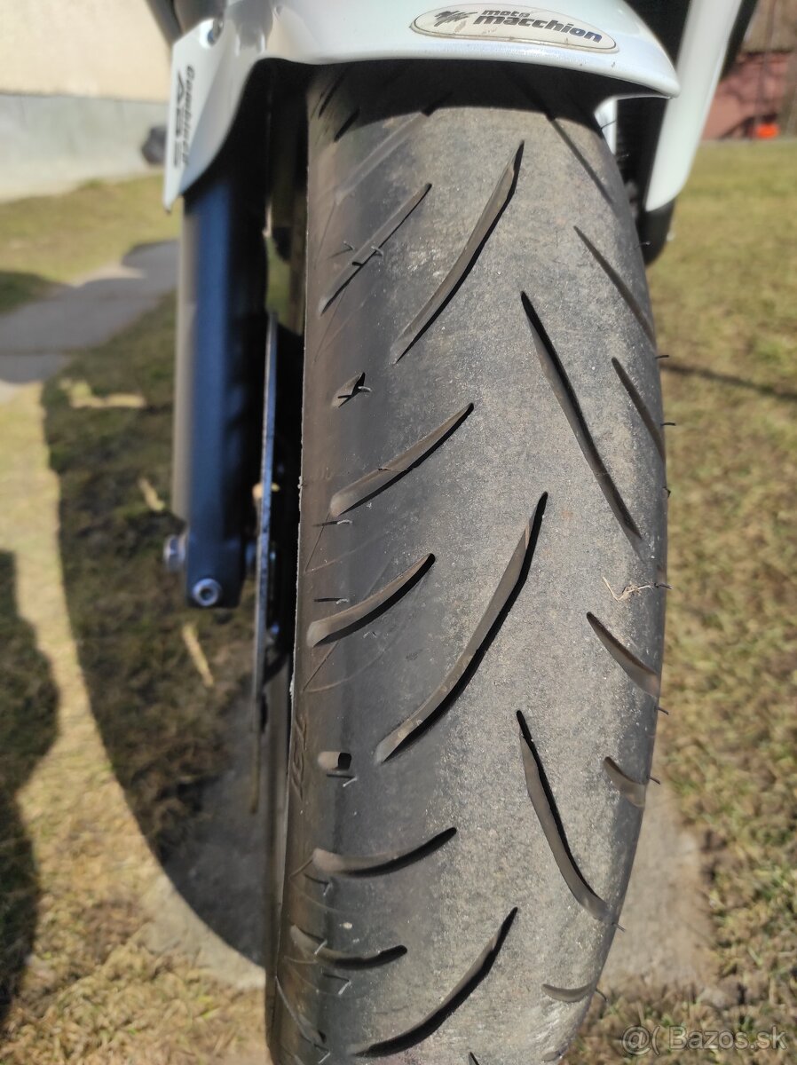 Honda CBF 1000 r.v. 2010 - 9