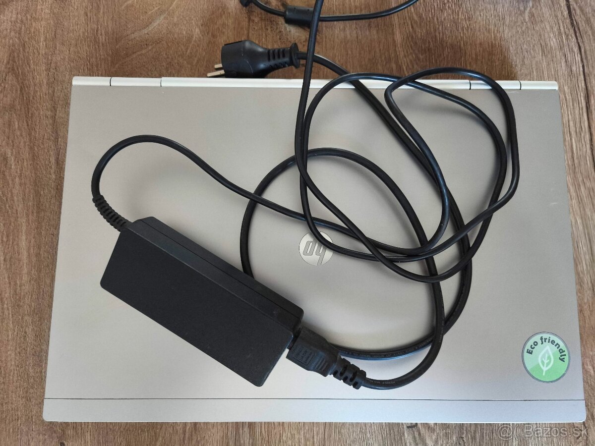 Predám Notebook HP - 9