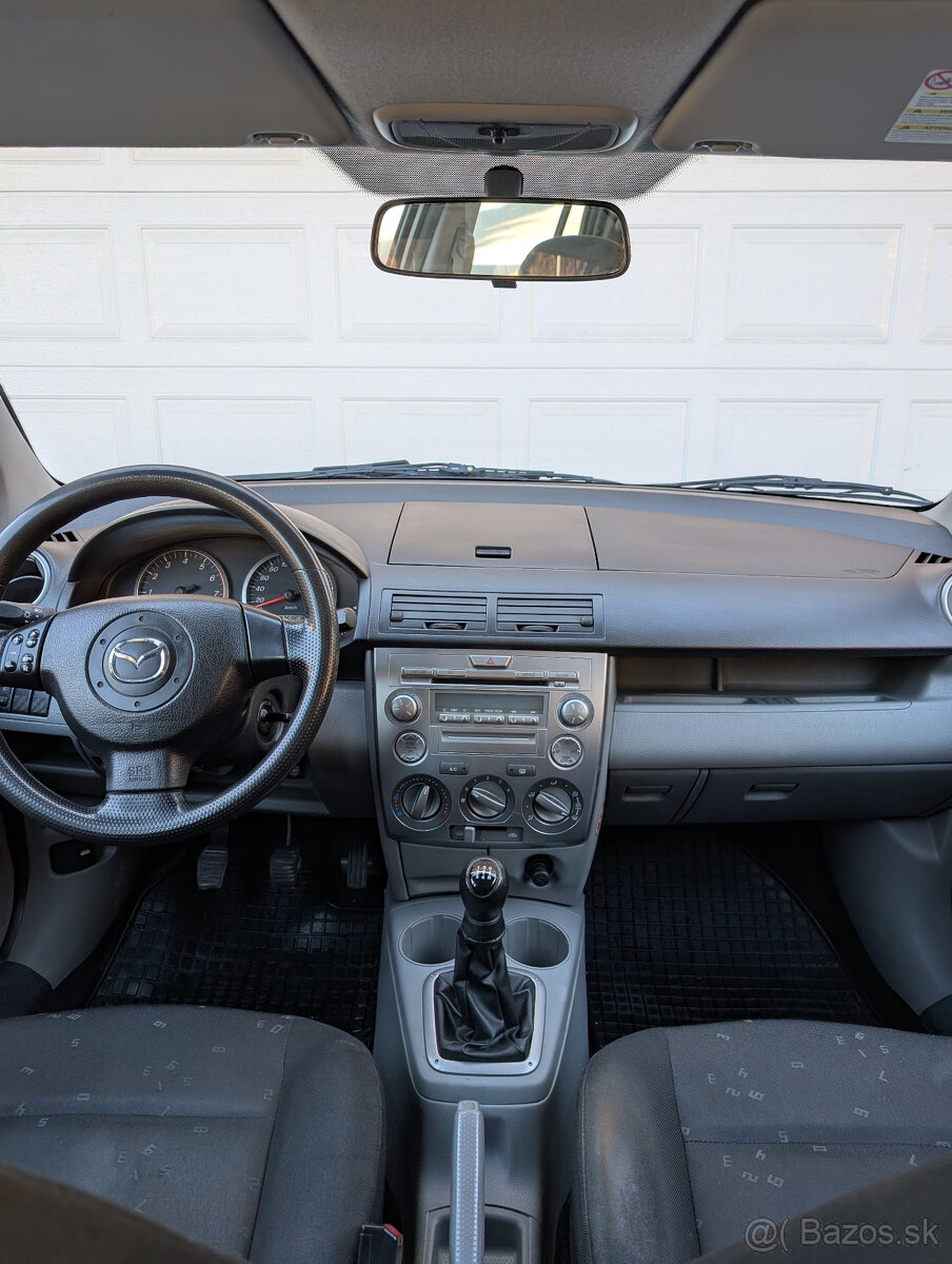 Mazda 2 (benzín 1,25 L) - 9