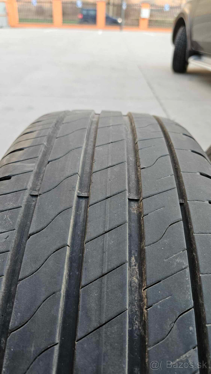 Letné pneu Good Year 245 / 65 R17 - 9